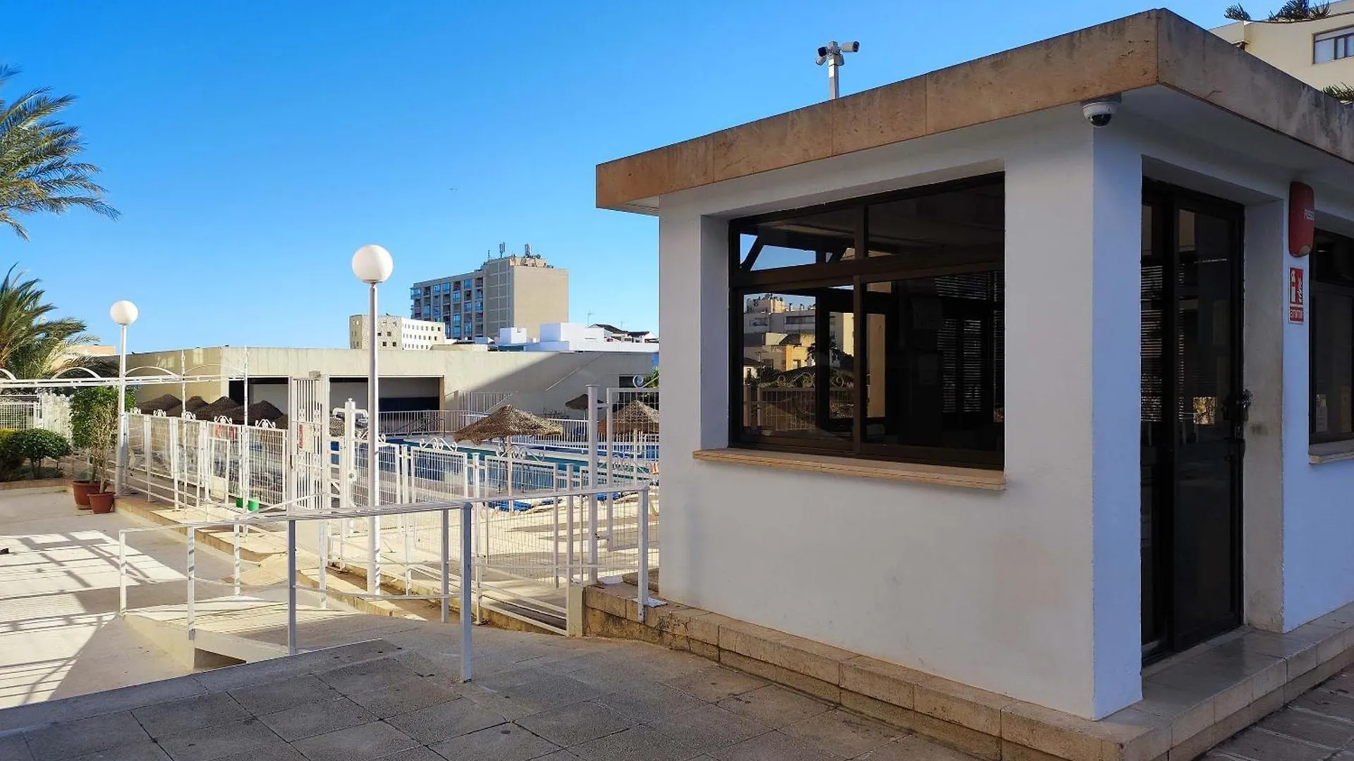 Lightbooking La Nogalera Torremolinos